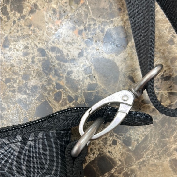 NWOT Baggallini Charcoal Floral Crossbody Bag - Picture 4 of 6